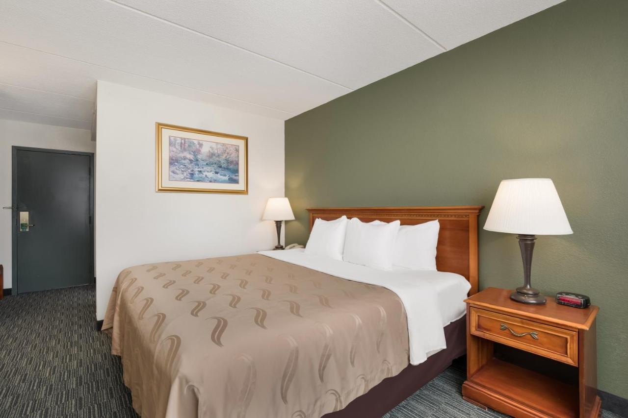 Quality Inn Joliet Exterior photo